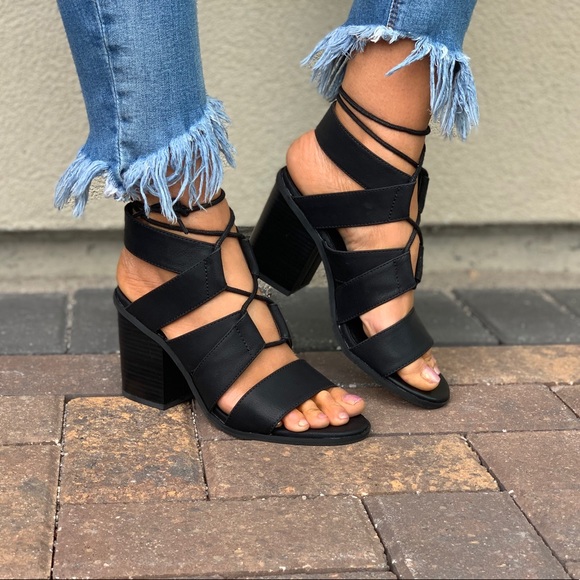 Black Strappy Lace Up Gladiator Block Heel Sandal - Picture 5 of 7